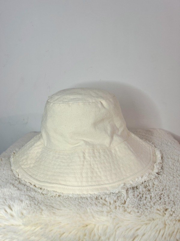 Producto - Piluso jean desflecado color natural