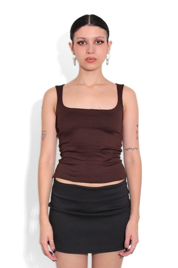 Producto - Musculosa Soft Square Chocolate