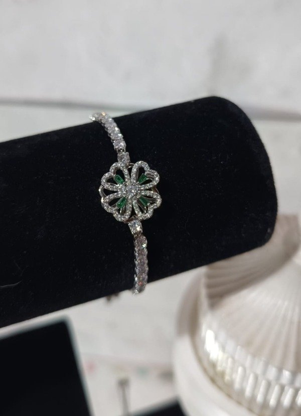 Producto - pulsera Trebol
