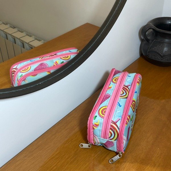 Producto - CARTUCHERA TRIPLE "LIRIO"