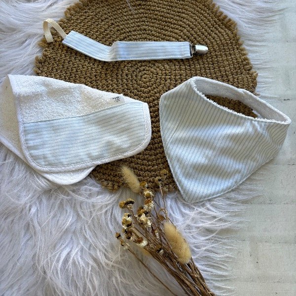 Producto - Set x 3 accesorios infaltables RAYAS CELESTE