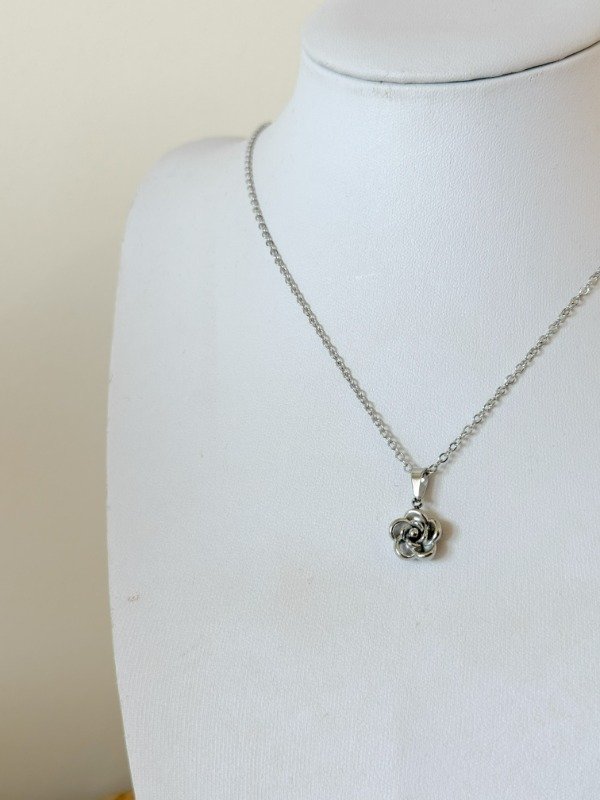 Producto - Collar Flor Simple - 1