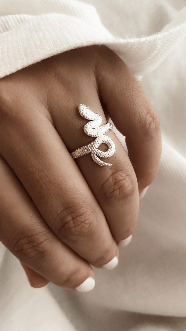 Producto - Anillo víbora AB