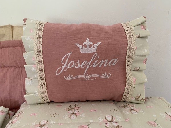Producto - Almohadones Bordados