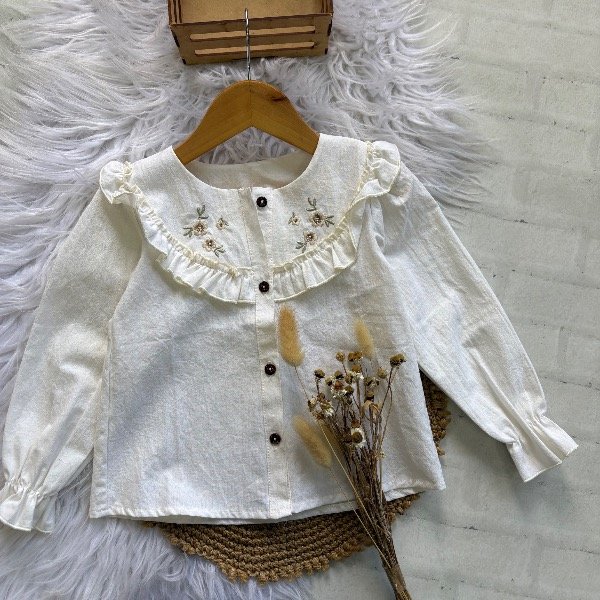 Producto - Blusa esmeralda en color CRUDO talles para niñas hasta el 12