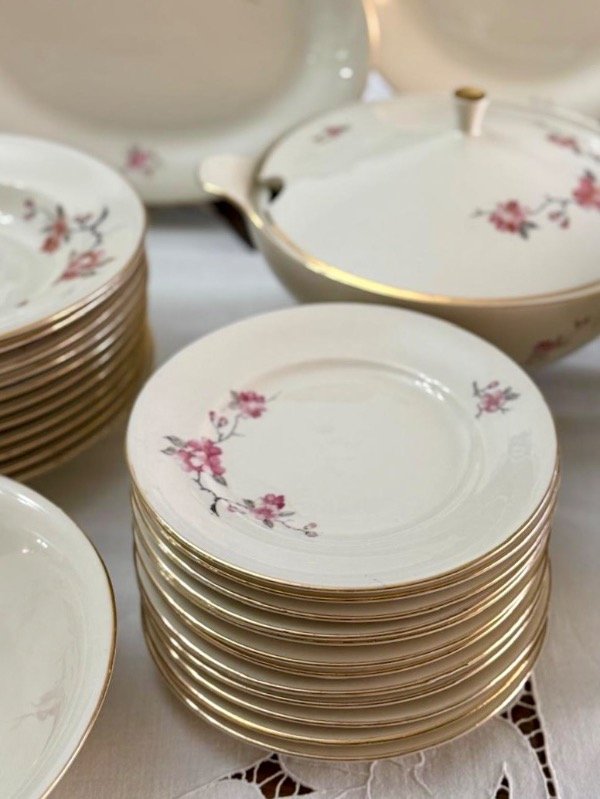 Producto - Plato de entrada flor de durazno