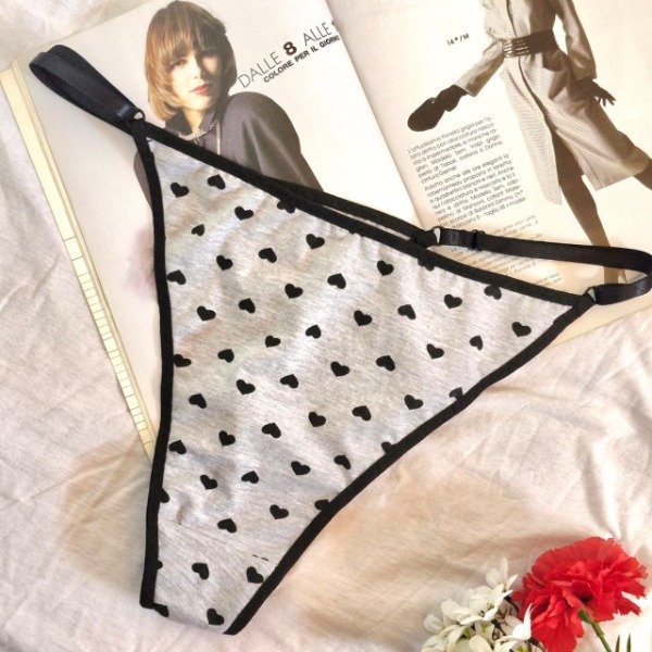 Producto - Tanga corazoncitos