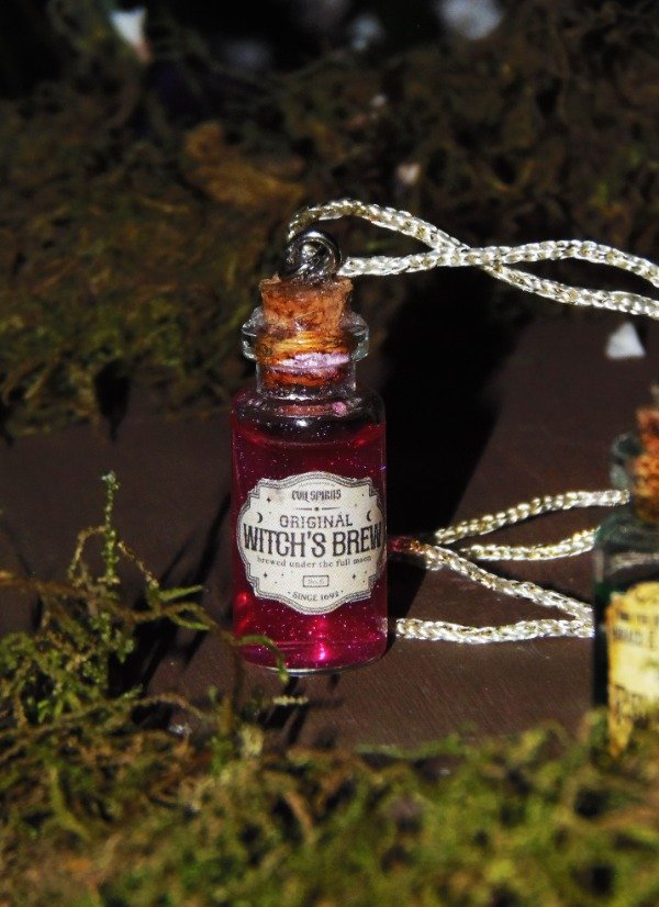 Producto - Poción Colgante Witch's Brew