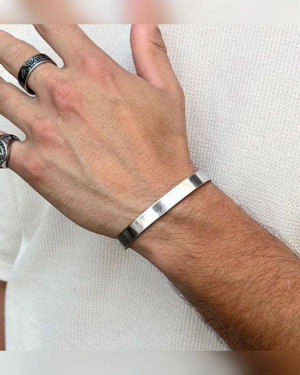 Producto - Kratos. Brazalete Classic