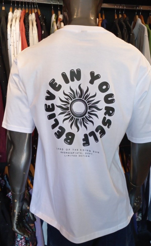 Producto - BELIEVE IN YOURSELF ( BLANCA )