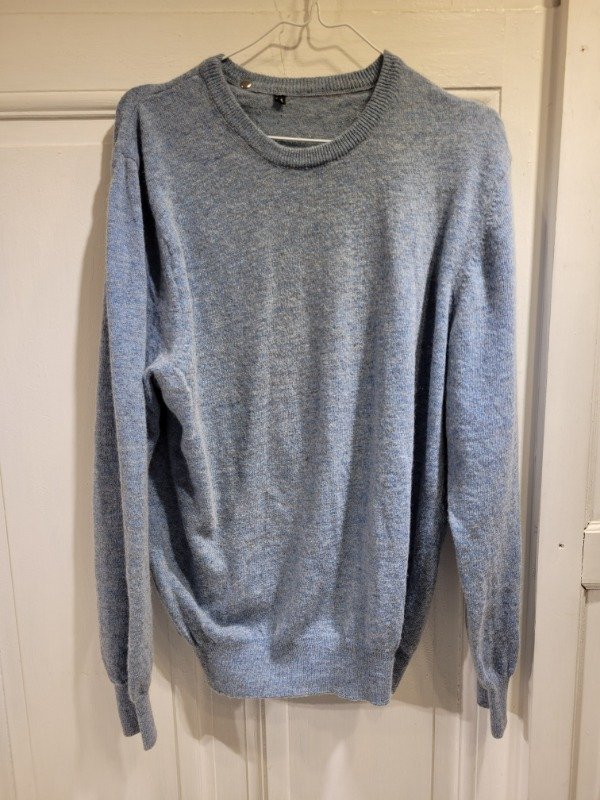 Producto - Sweater celeste lana - Talle M- PRECIO: 36X