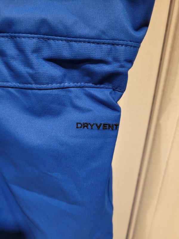 Producto - Enterito de ski THE NORTH FACE Con trampa de nieve Talle 2 años - PRECIO: 134X - 3
