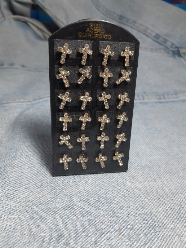 Producto - Aros cruz strass