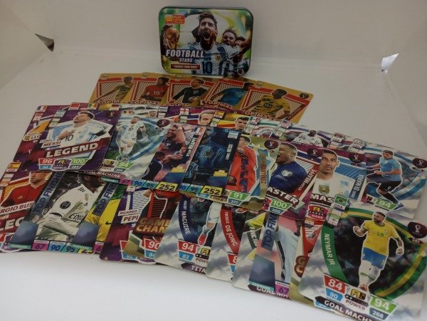 Producto - Lata Coleccionable + mazo de cartas - 3