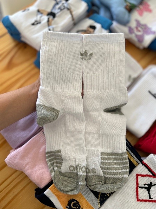 Producto - ADIDAS BLANCA CON GRIS EXC