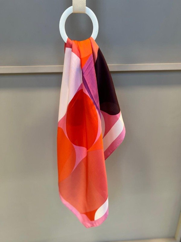 Producto - Pañuelo Pangea  -M