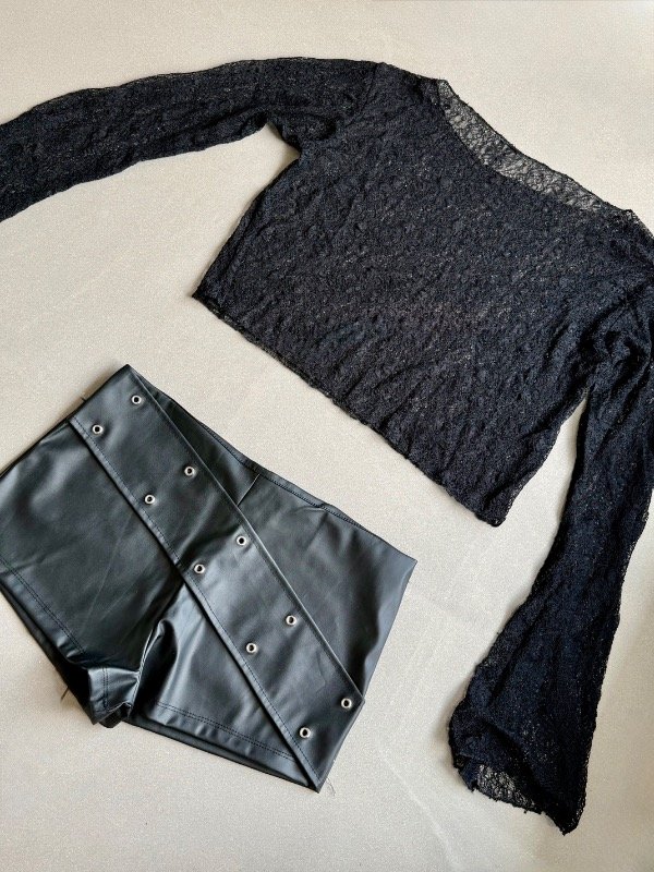 Producto - short cuerina banda