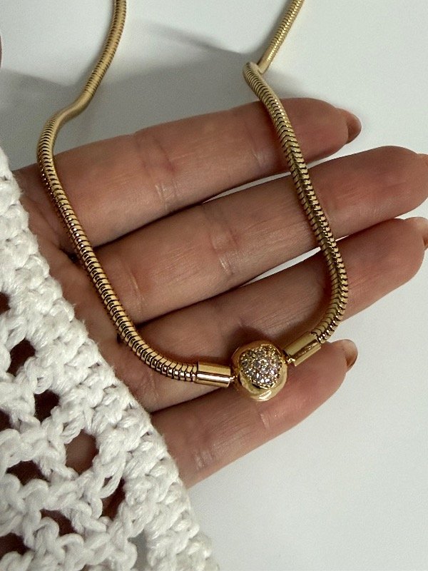 Producto - CD185 Collar Pandora con cierre redondo con corazón y micropave 45 cm