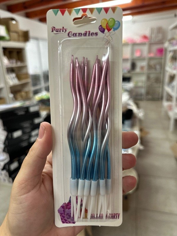 Producto - VELA CON ONDAS CELESTE PLATA ROSA