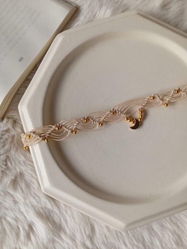 Producto - Choker de macrame gold moon