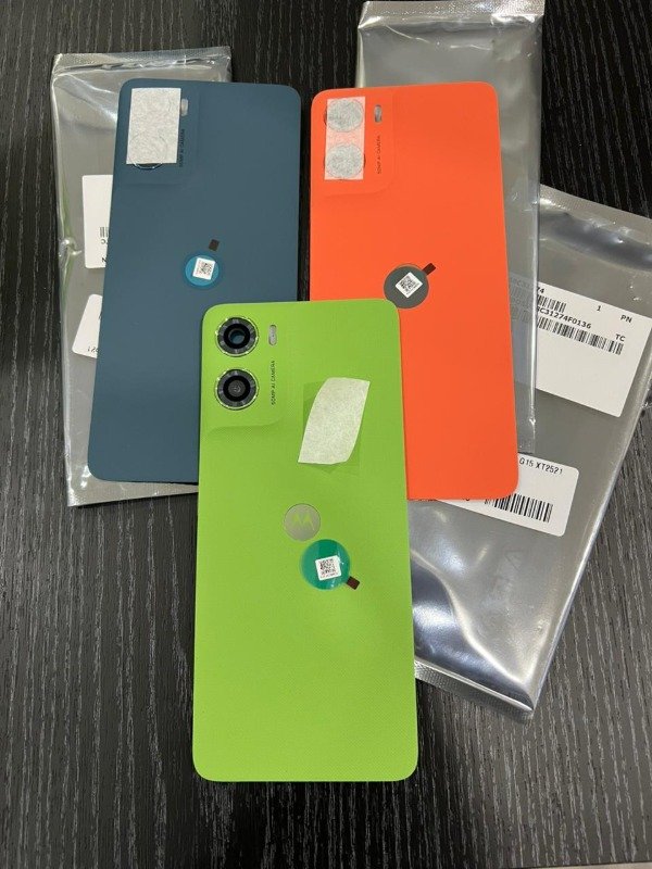 Producto - TAPA MOTOROLA G06 ORIGINAL NUEVA CON VIDRIOS DE CAMARA