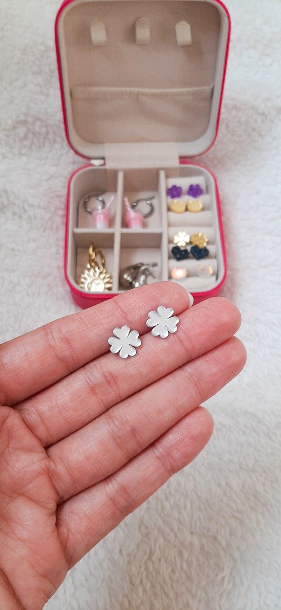 Producto - Aros trébol plateado