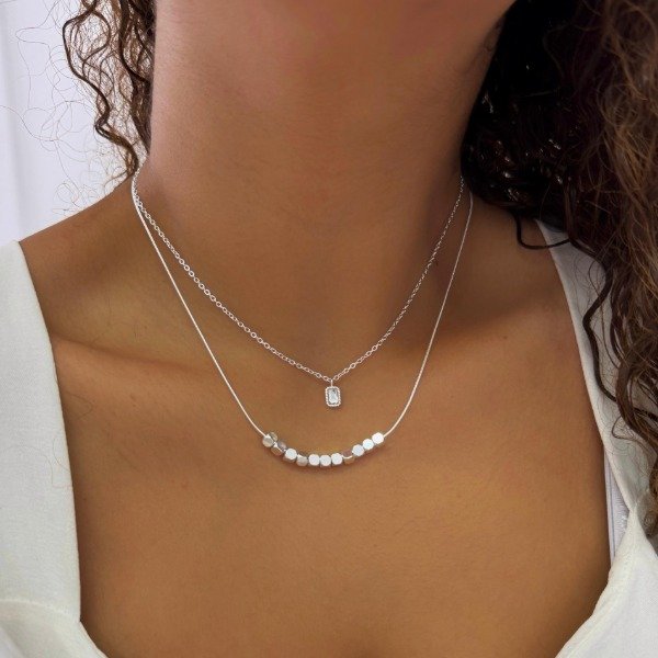 Producto - CONJUNTO BLANCO CUADRADITO BRILLOS CON CLAPTON Y CUBOS LISOS