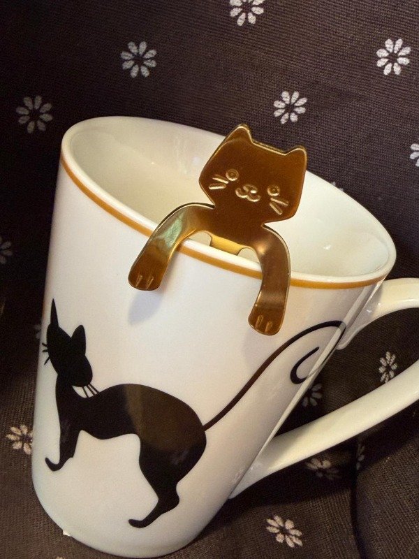 Producto - Cuchara gato acero dorado - 12 cm (Efectivo: 4.000)