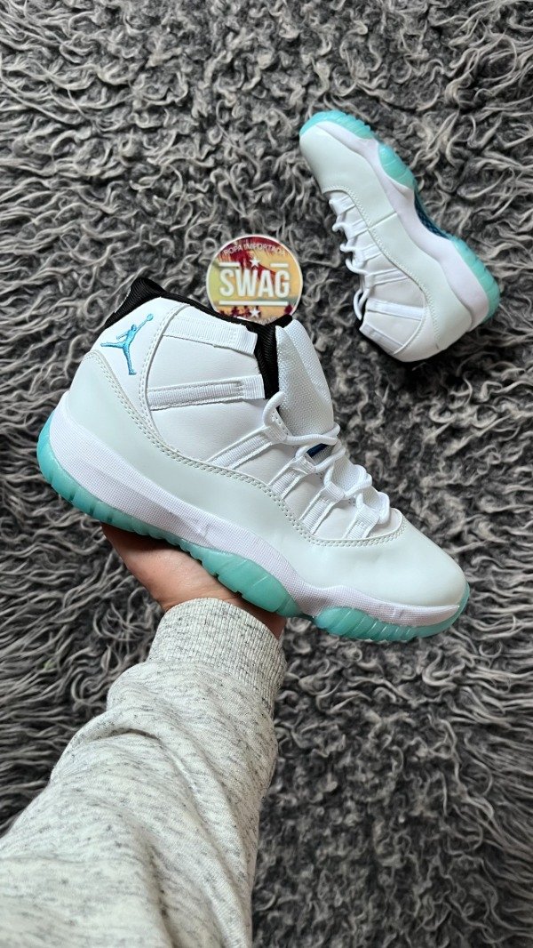 Producto - JORDAN RETRO 11 LEGEND BLUE