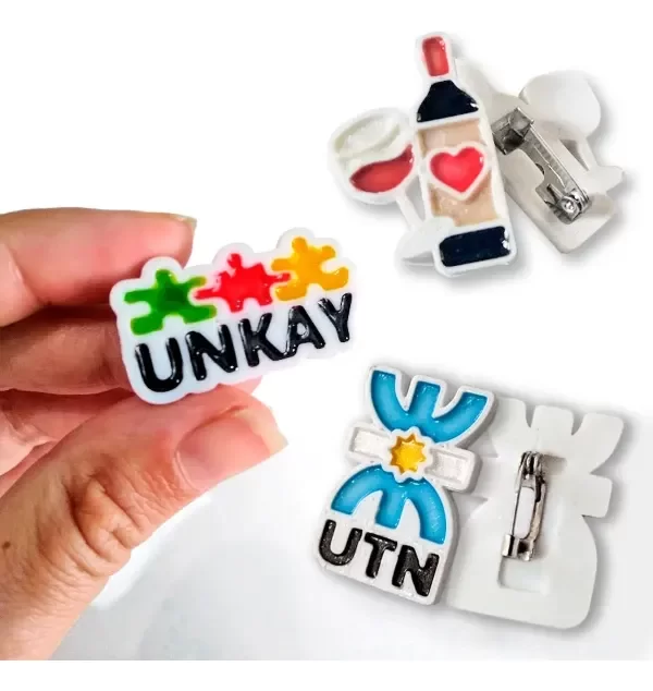 Producto - Diseño de Prendedores Personalizados