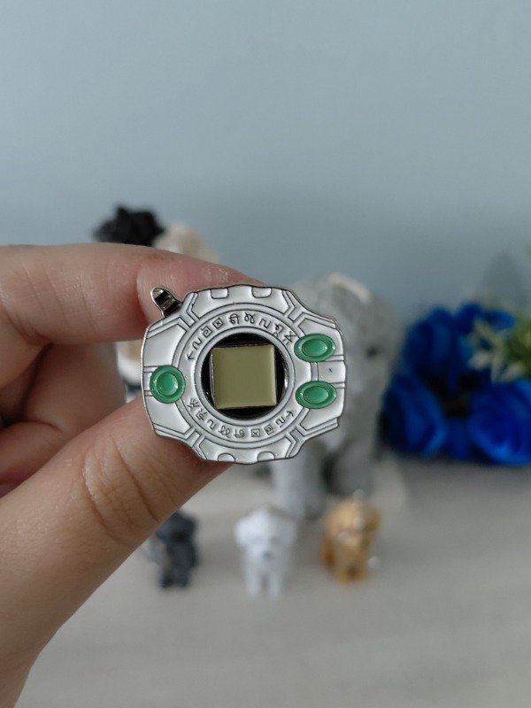 Producto - Pin metalizado - Digimon #0777