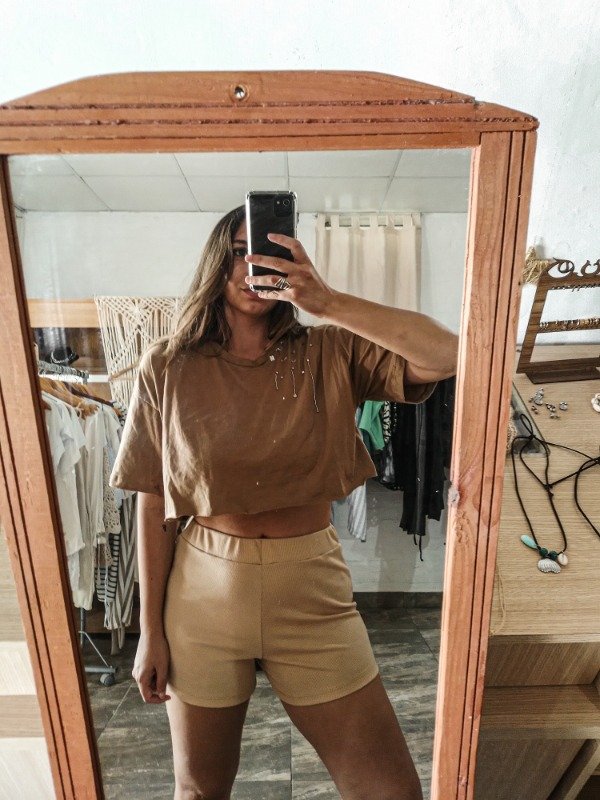 Producto - SHORT BEIGE