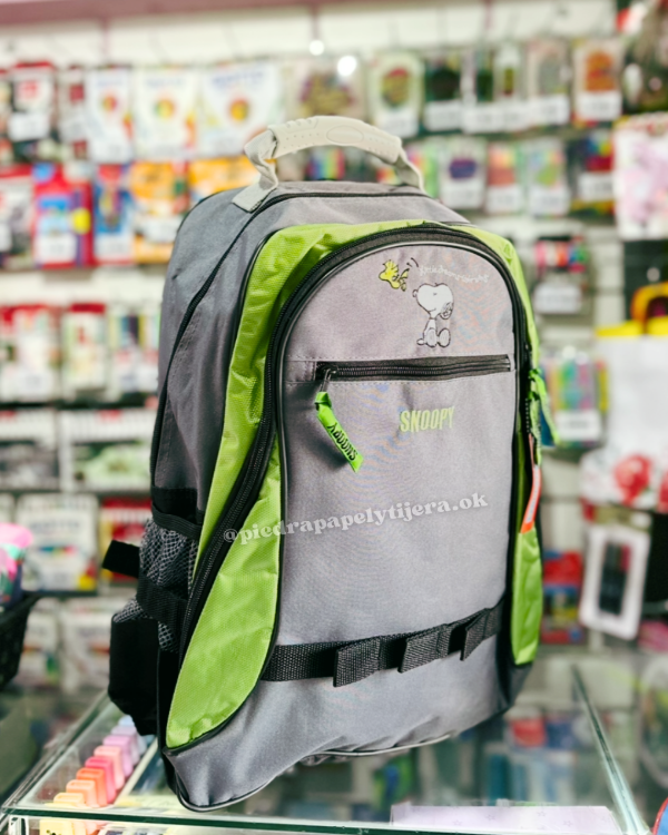 Producto - Mochila Snoopy 17"