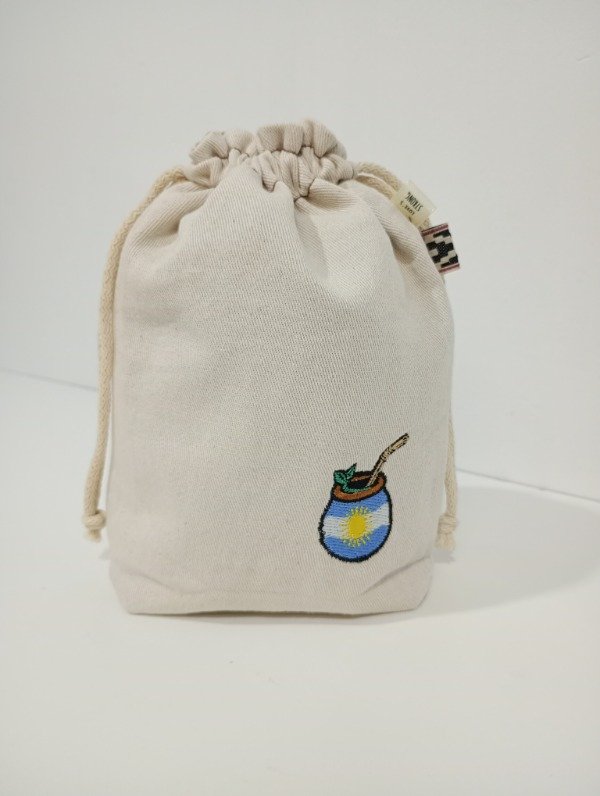 Producto - Bolsita bordada para el mate