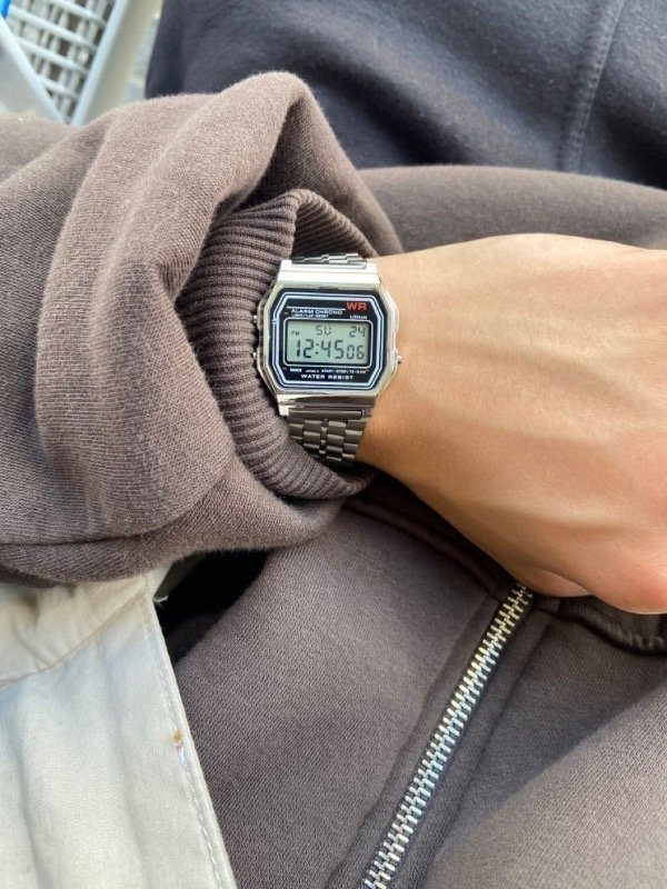 Producto - Reloj Digital WR Plateado