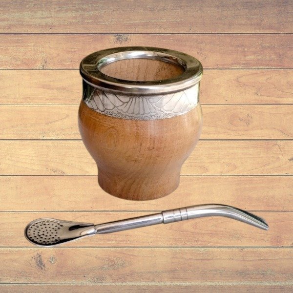 Producto - Mate imperial de algarrobo con virola de acero