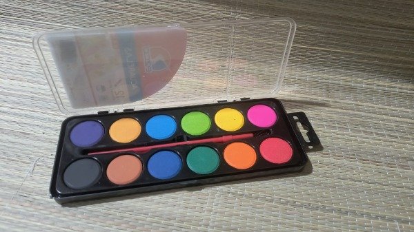 Producto - Acuarela ezco cajita x 12 colores ezco