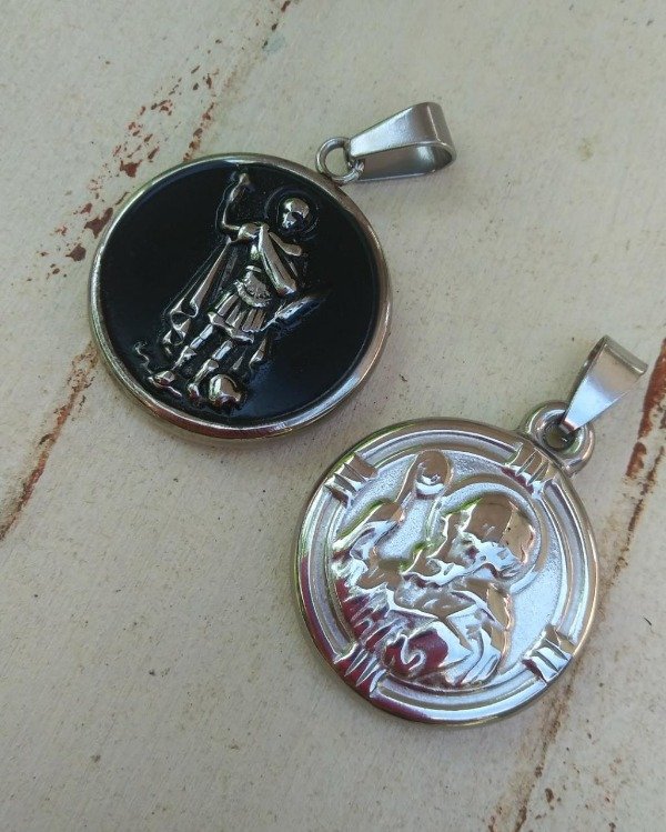 Producto - Medalla San Benito y San Expedito