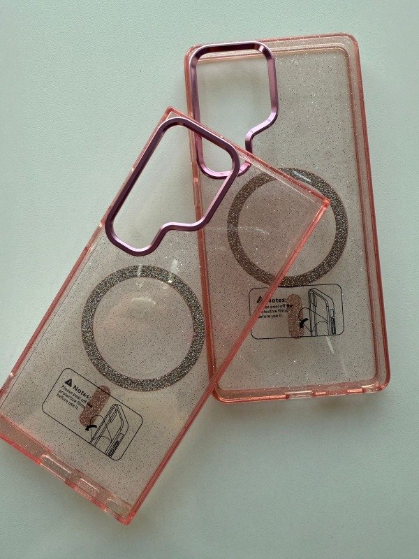 Producto - Case Magsafe reforzada glitter plateado