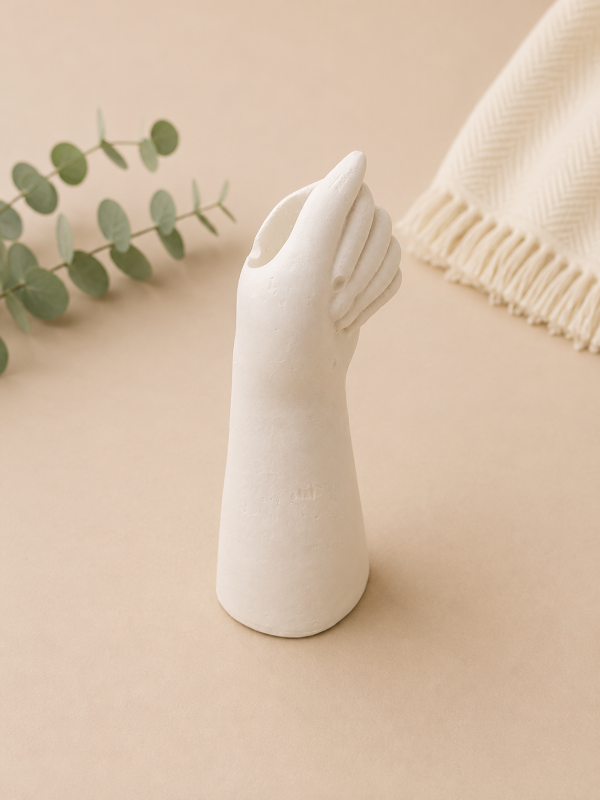 Producto - Florero mano yeso