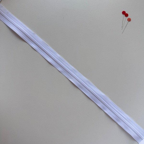 Producto - Cierre diente de perro blanco x 5 mts