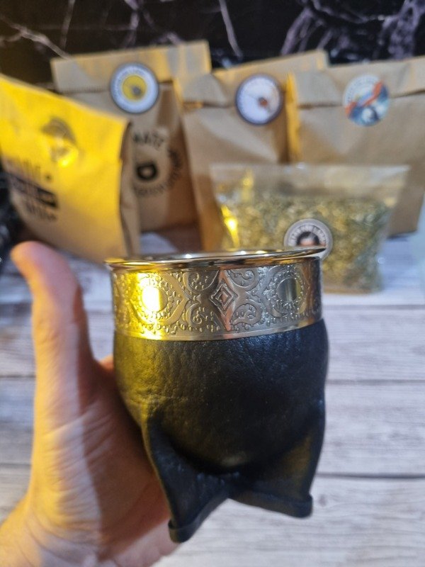 Producto - Mate Imperial Pequeño de Cuero Negro con Virola de Alpaca - 0
