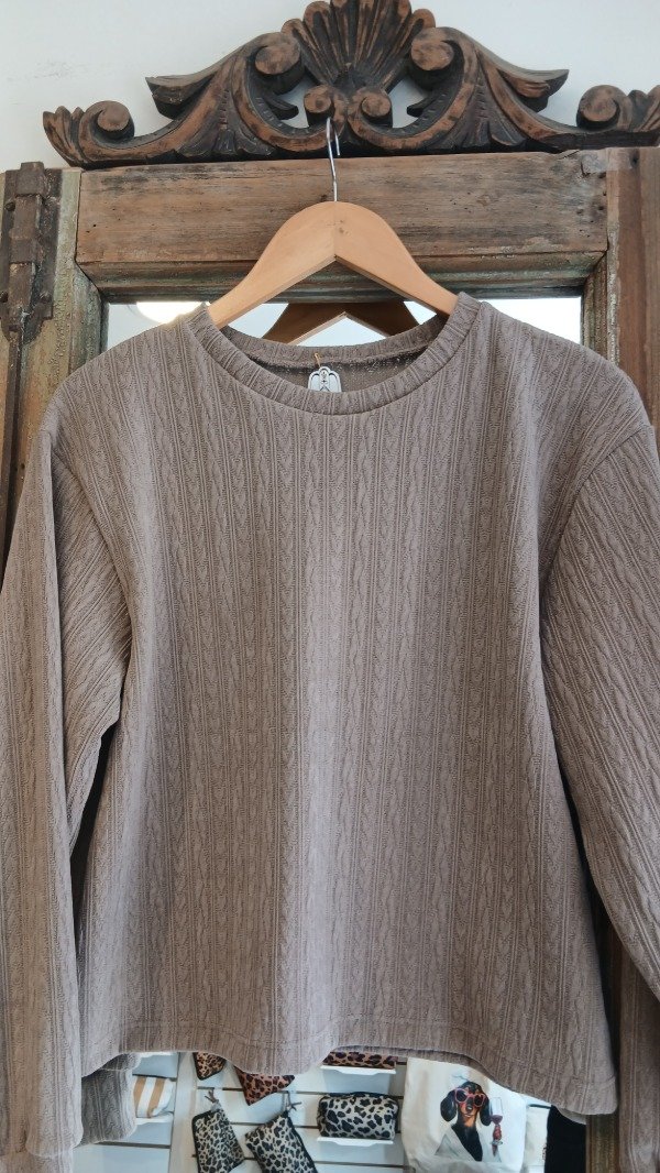 Producto - Sweater Lola