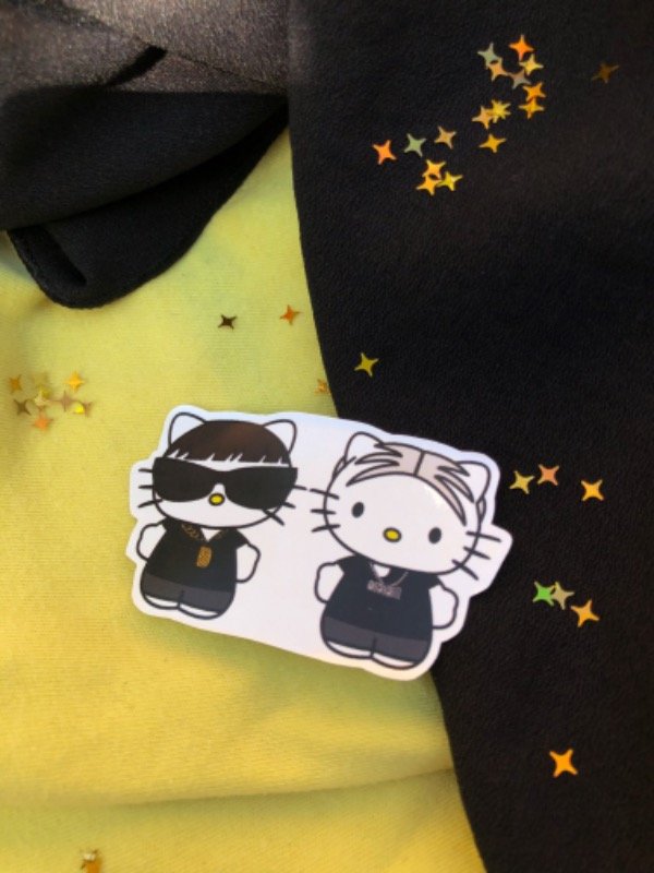Producto - Sticker Kitty TDF (Bhavi y Ysy A)
