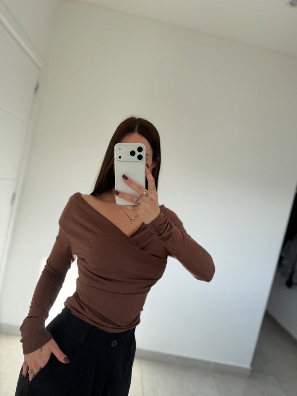 Producto - Remera Cruzada