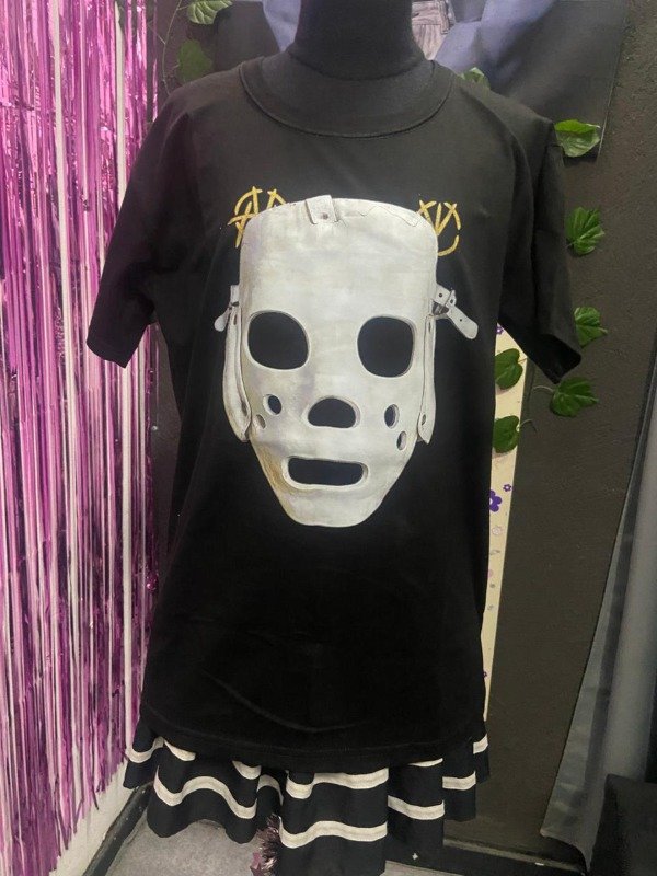 Remera MASKED TEE JK