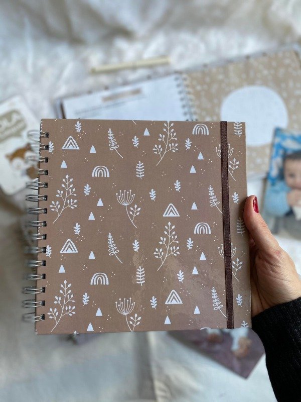 Producto - Babybook - Embarazo y primeros recuerdos (Modelo Dos)