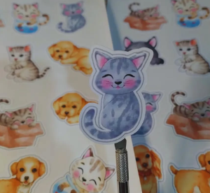 Producto - Stickers con corte en silueta personalizados. (Plancha A4) - 3