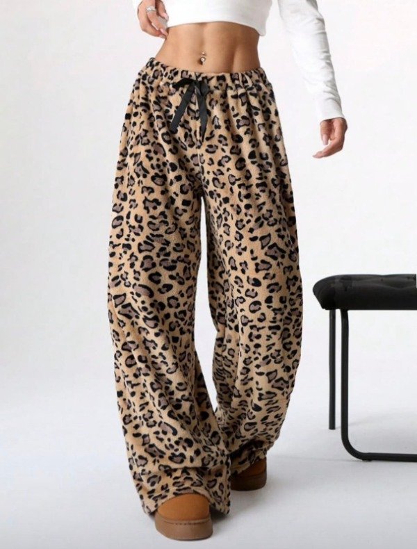 Producto - Pantalón Plush Leopardo