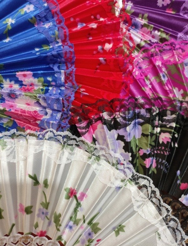 Producto - Abanico c/encaje colores packx12u